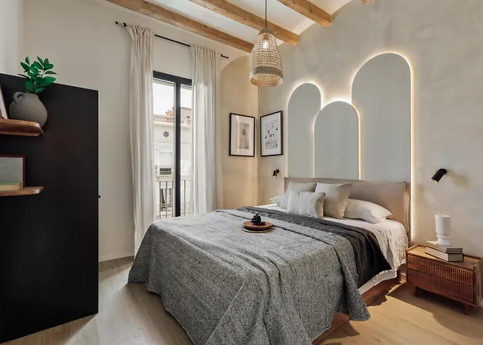 Minchin - 1 Bedroom, Balcony And Pool In Poblenou *